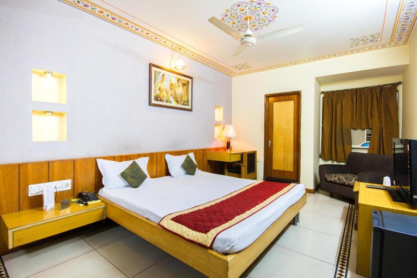 HOTEL SHALIMAR 16/43