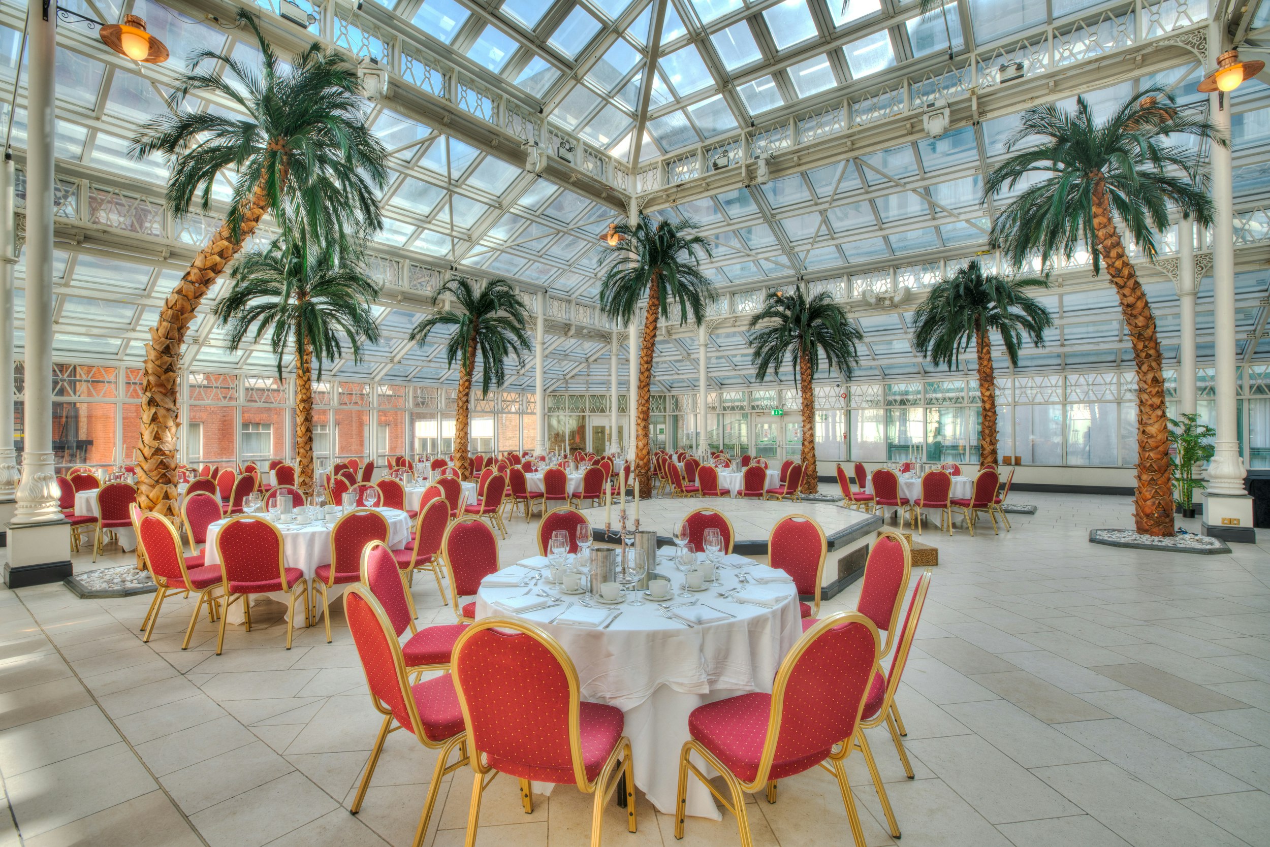 Millennium Hotel and Conference Centre Gloucester London 48/65