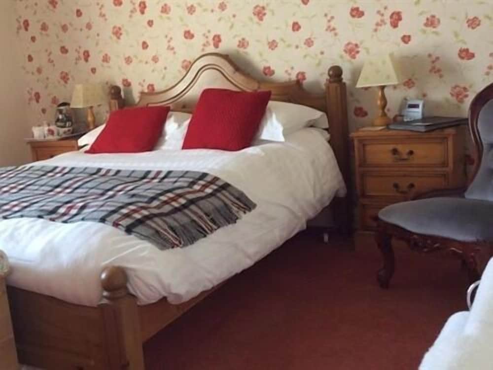 Whashton Springs Farmhouse B&B 5/16