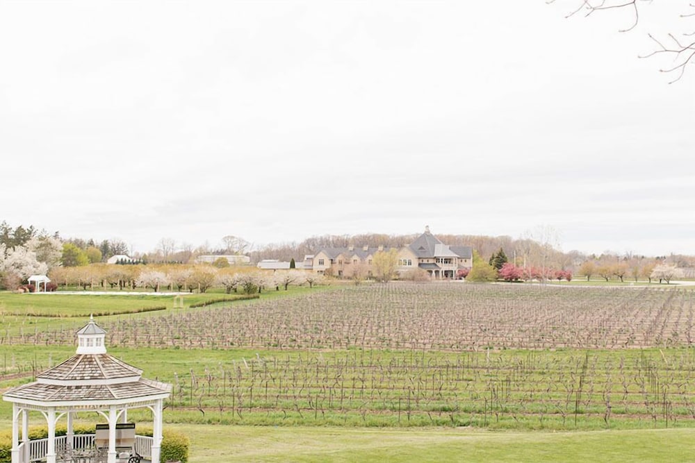 Riverbend Inn and Vineyard 58/63