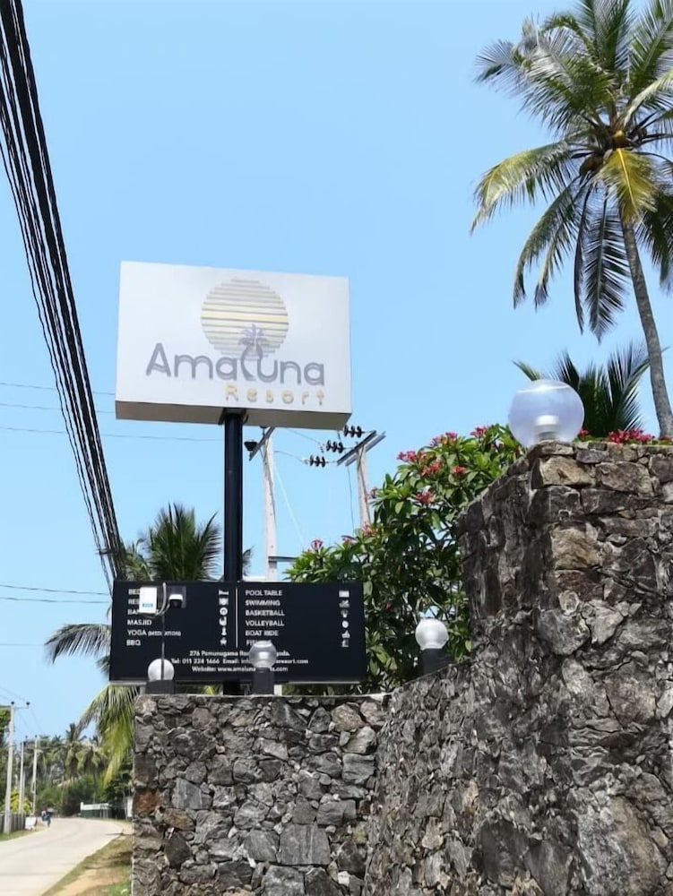 Amaluna Resorts 40/50