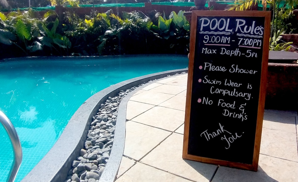 Little India Beach Cottages 4/47