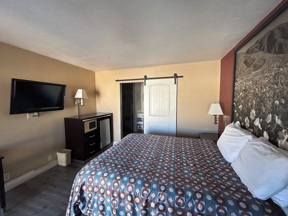 Motel6 Pasadena, CA – Old Town Pasadena Area 16/30