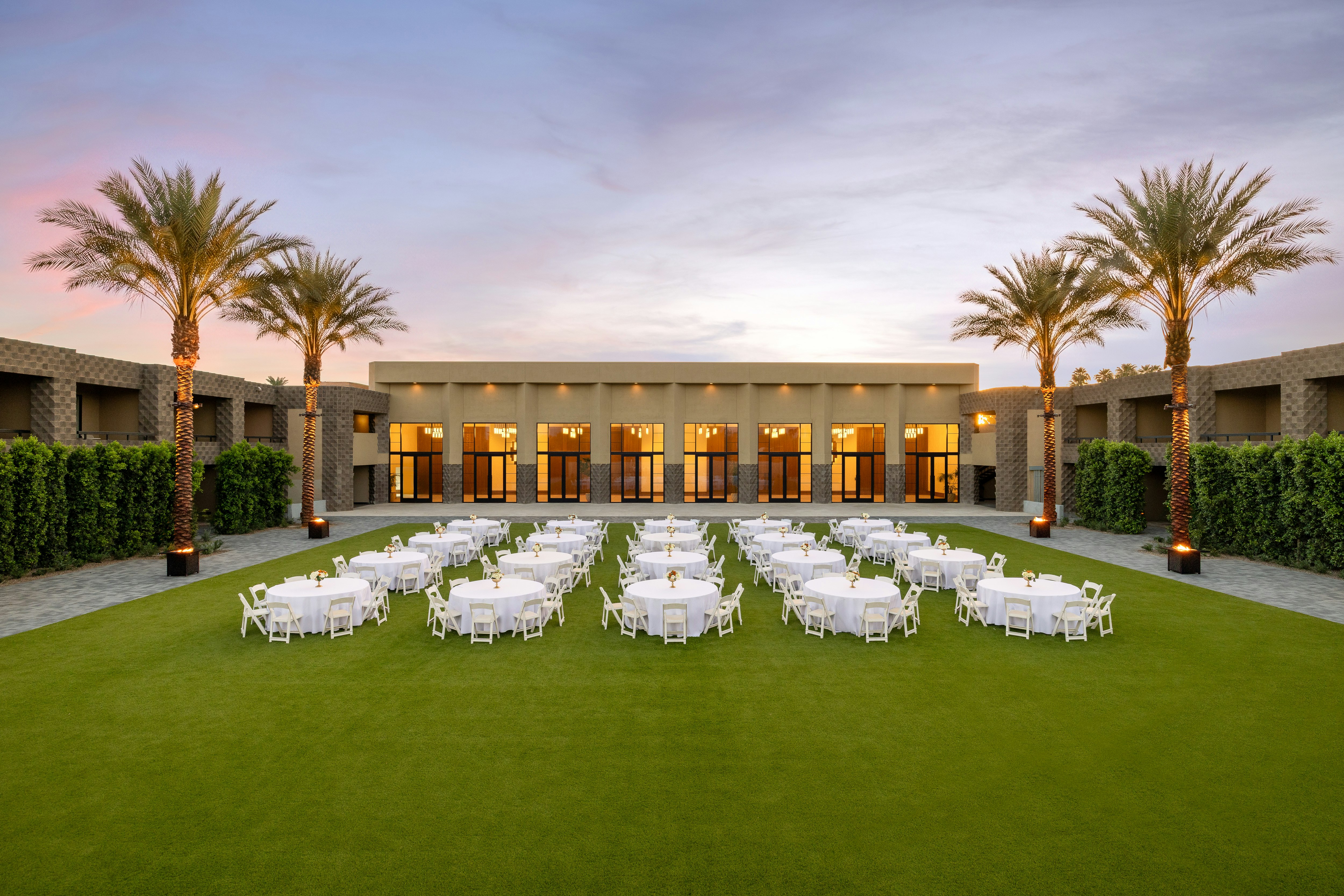 Doubletree Resort By Hilton Paradise Valley - Scottsdale 82/82
