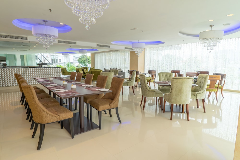 Tamu Hotel and Suites Kuala Lumpur 41/58
