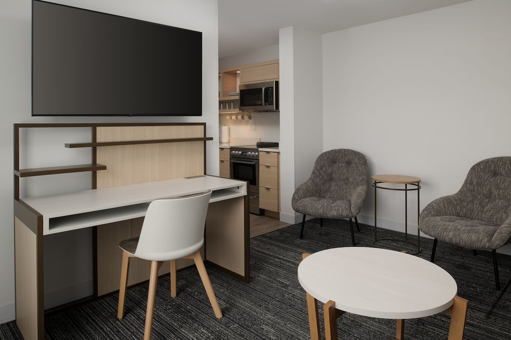 TownePlace Suites by Marriott Eugene 21/23