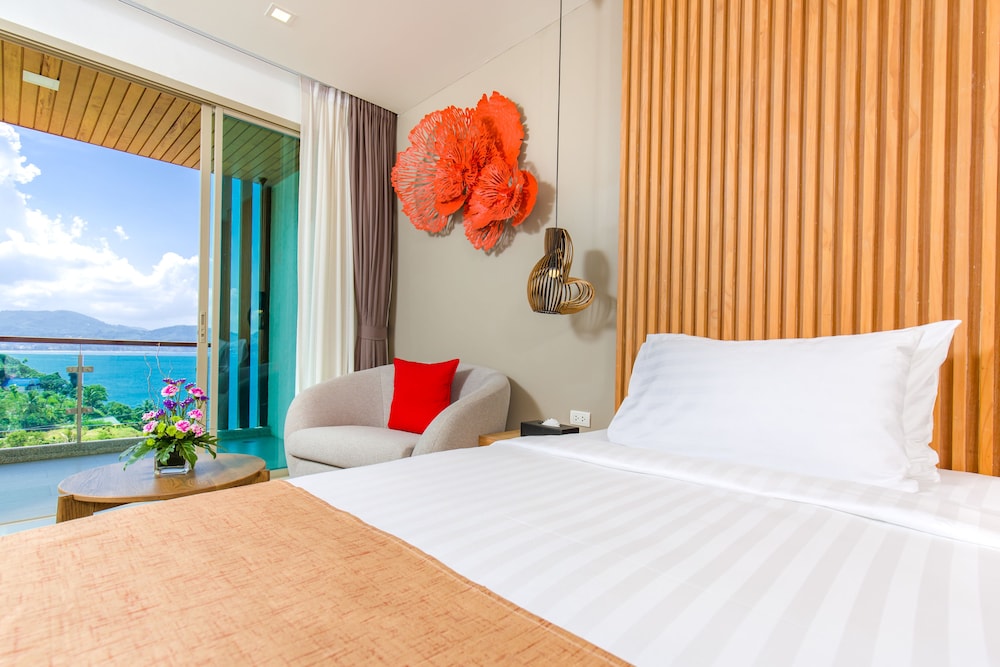 Wyndham Grand Phuket Kalim Bay 19/74