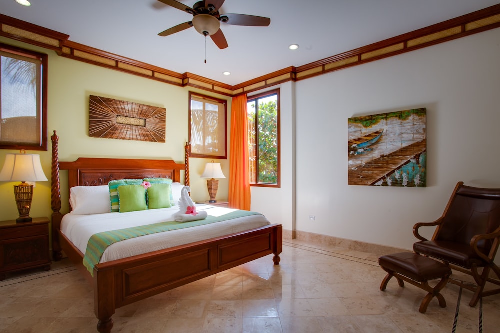 Villa Margarita 10/50