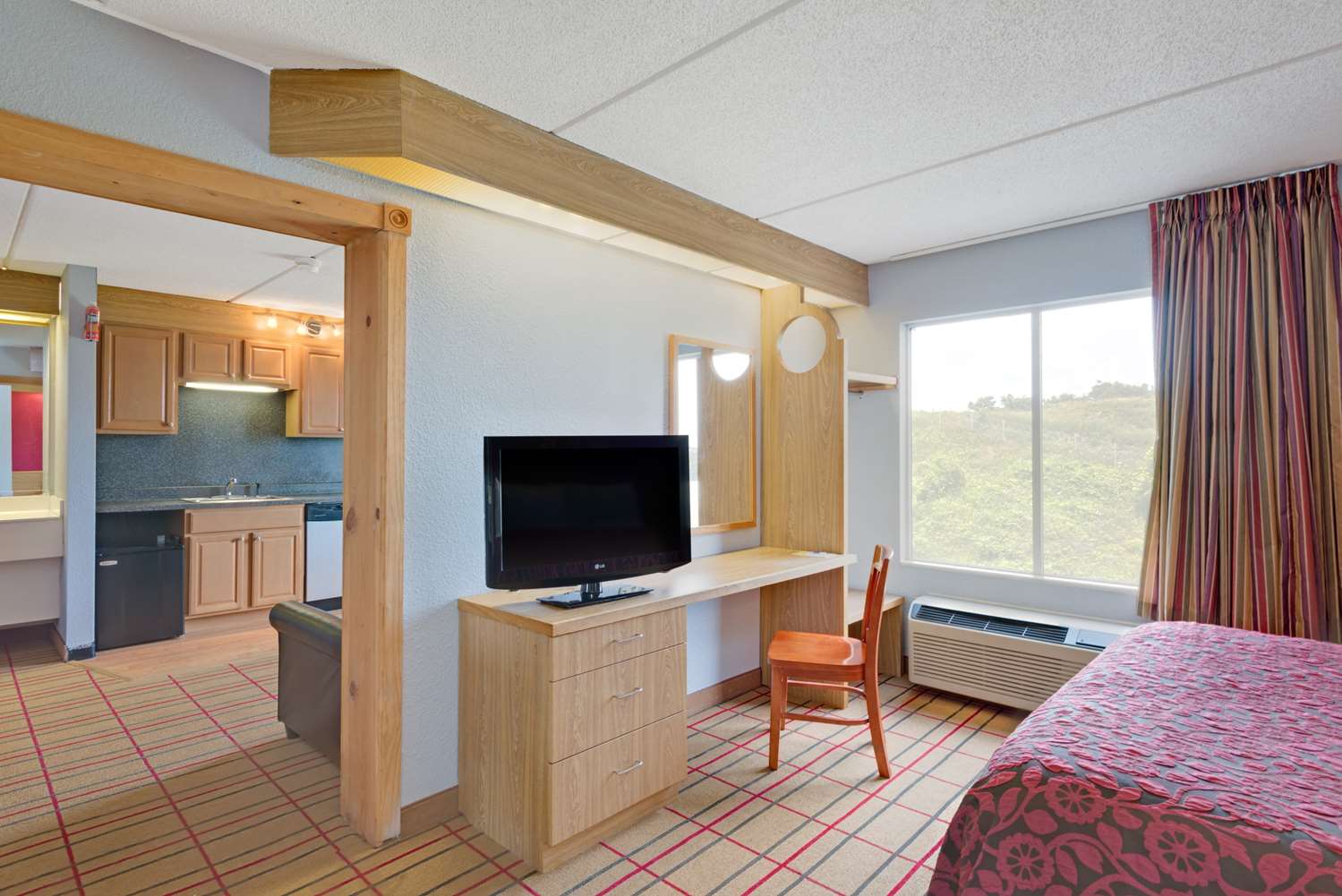 Motel 6 Coraopolis PA Pittsburgh Airport 17/24