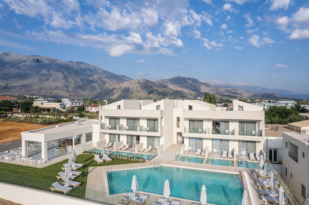 Nima Boutique Hotel - Adults only 102/108