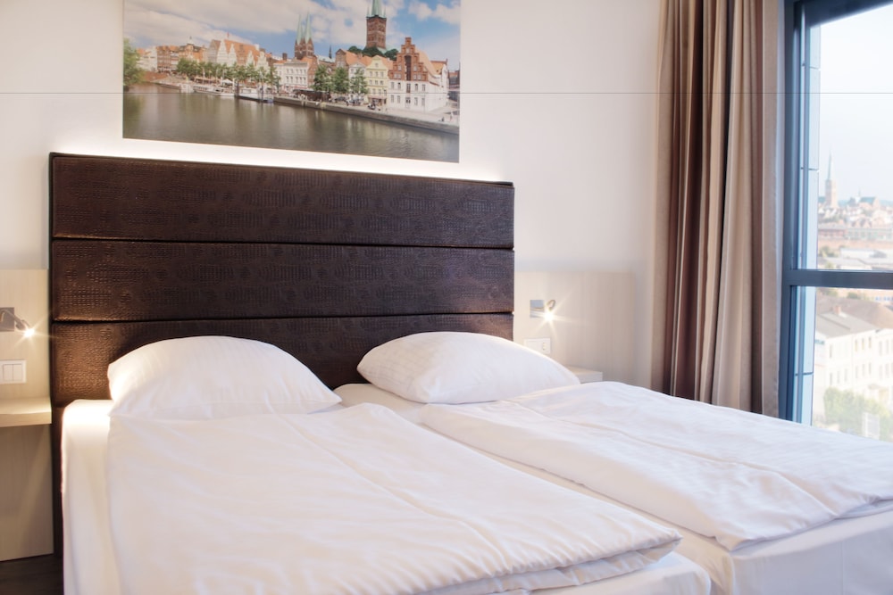 Viva Hotel Lubeck 15/45