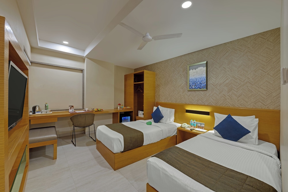 Hotel Suba Elite 12/44