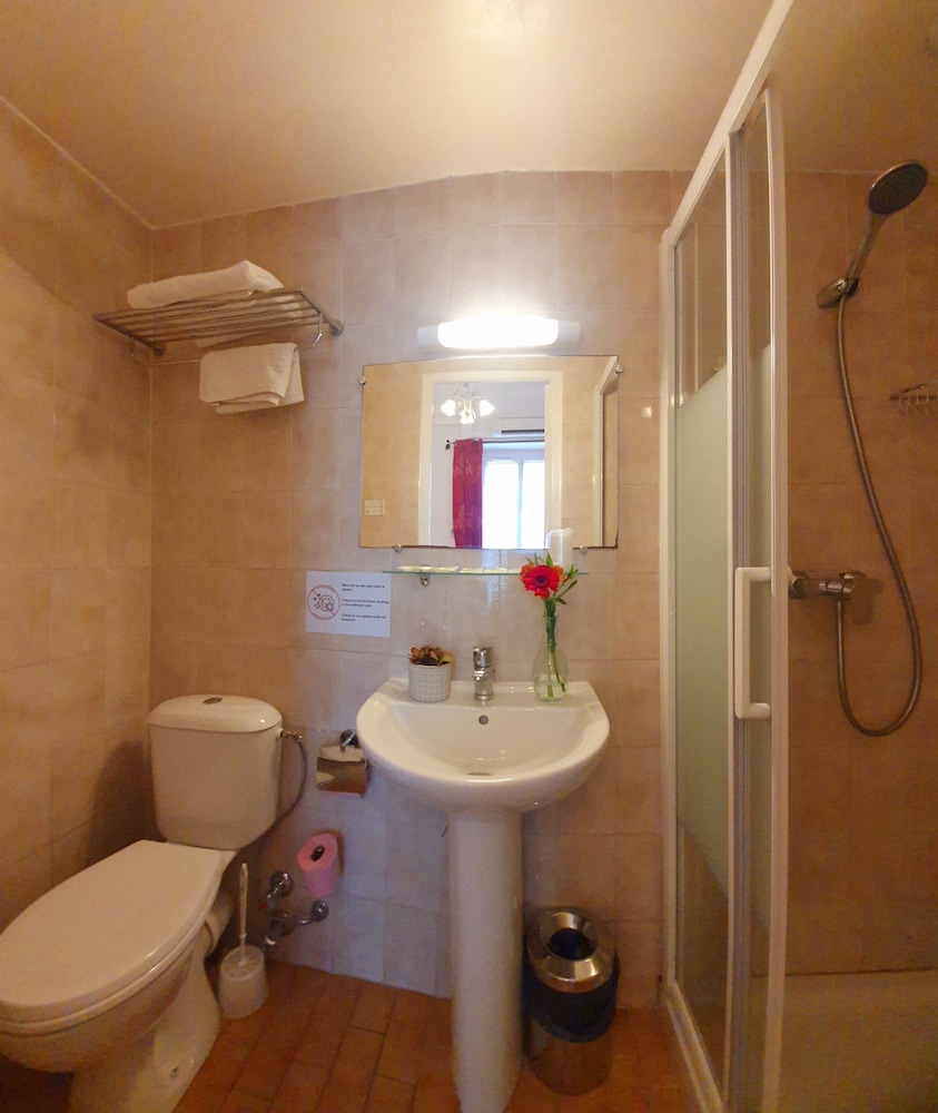 Richelieu Hotel 20/68
