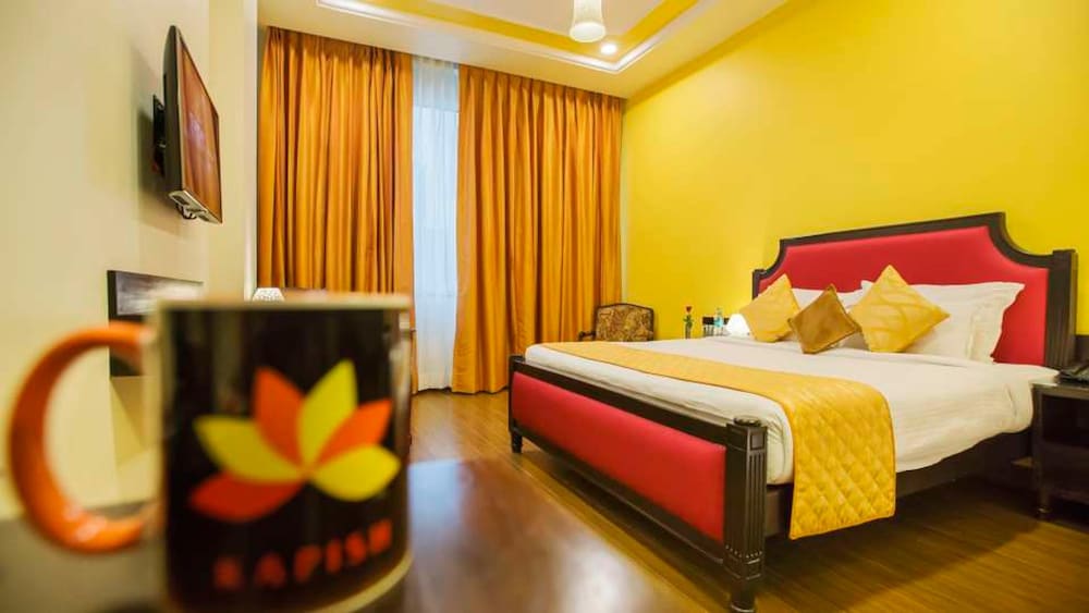 Hotel Kapish Smart 24/47