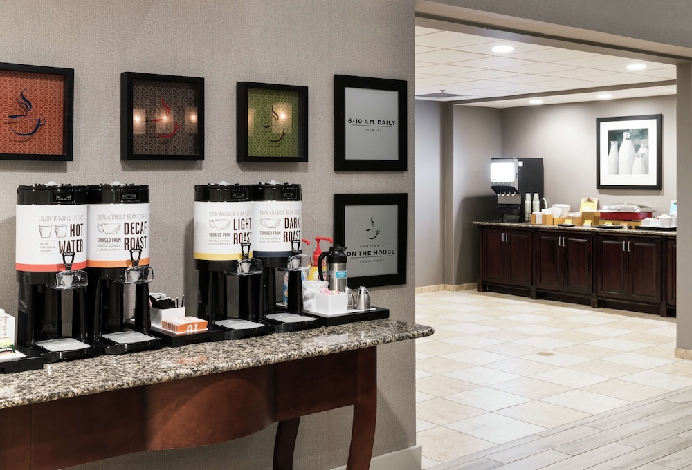 Hampton Inn & Suites Panama City Beach-Pier Park Area 32/49
