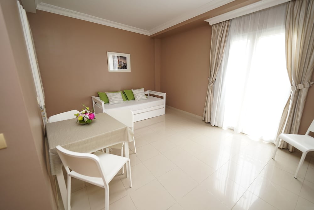 RF Astoria - Adults Only 15/42