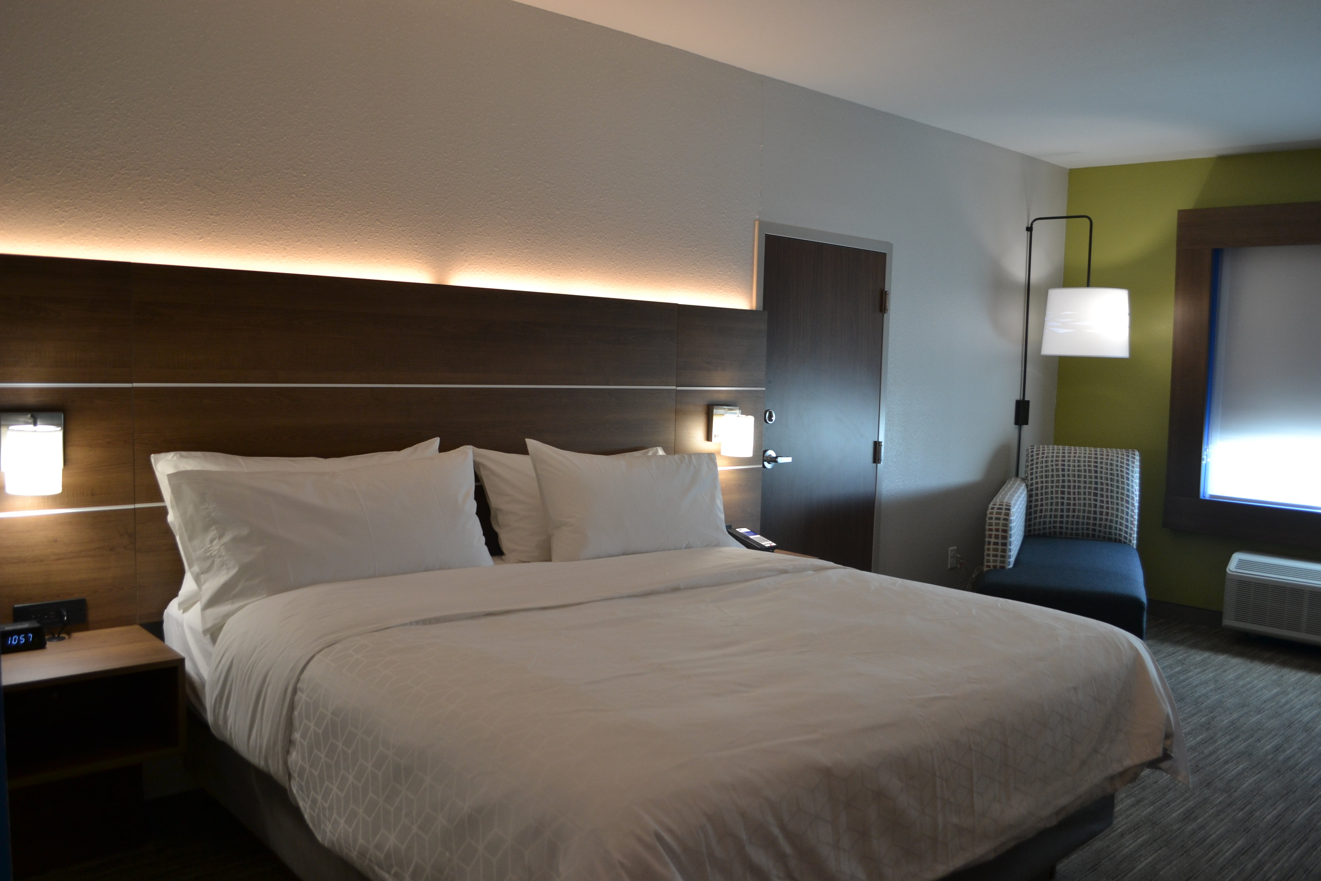 Leisure, King Bed، Holiday Inn Express Tallahassee University Central 2/3