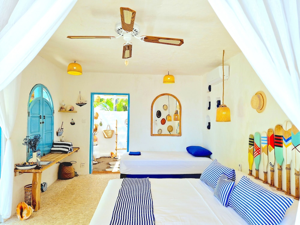 Coconut Garden Beach Resort 14/47