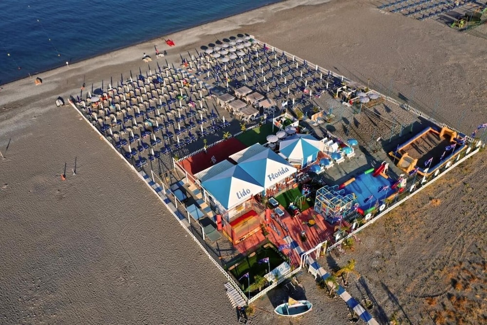 SPORTING CLUB RESORT 40/48