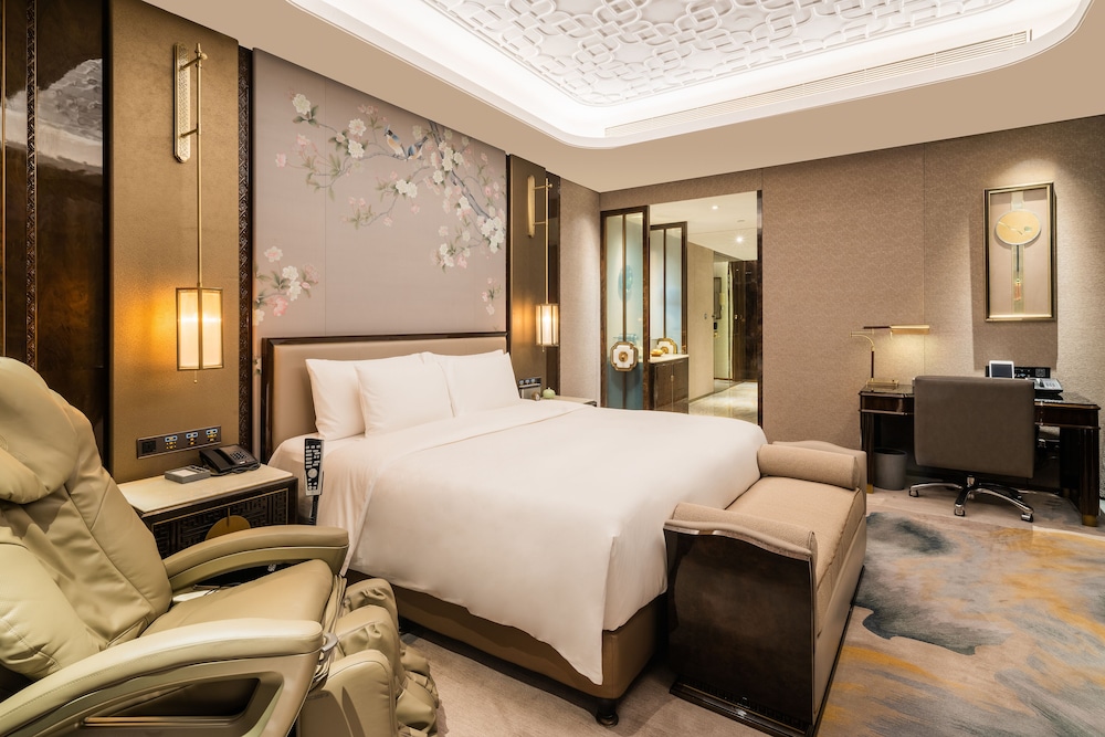 Suite, Wanda Reign Chengdu 5/6