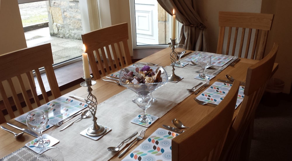 Darwin Cottage Self Catering In Elgin 35/50