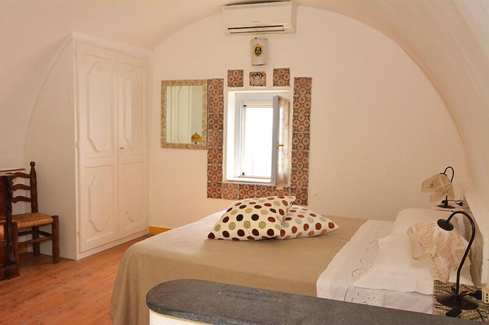 Bella Baia Relais 19/50