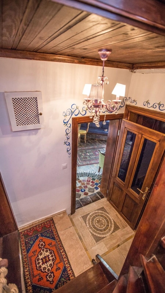 Chez Rumi Butik Otel 2/50