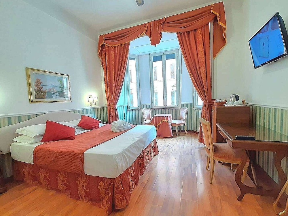 Hotel Porta Pia 23/49