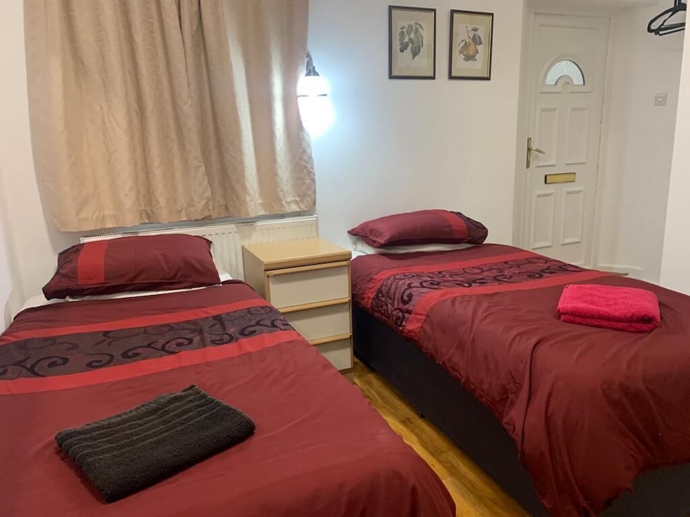 Dharma Lodge 25/47