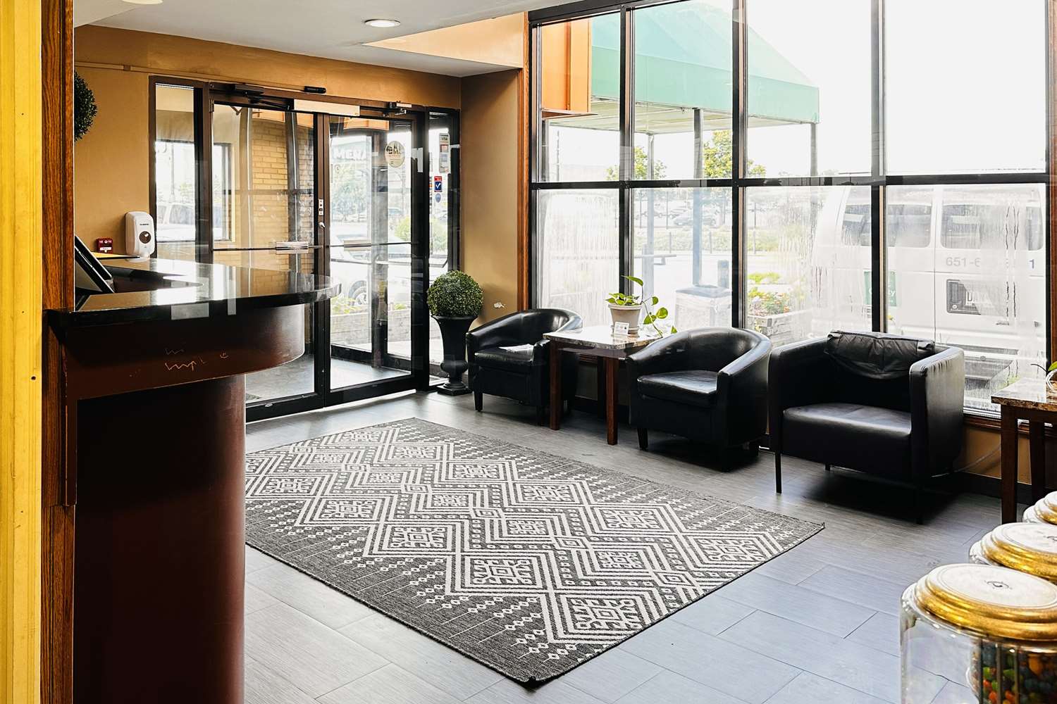Quality Inn St. Paul-Minneapolis-Midway 8/9
