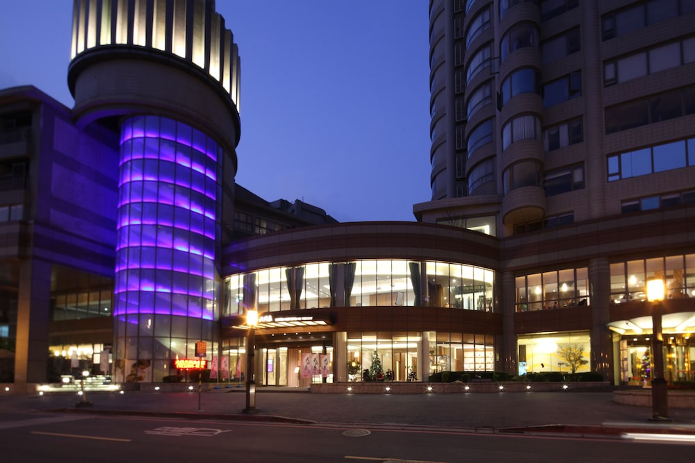 Beitou Hot Spring Resort Tian Yue Quan 62/65