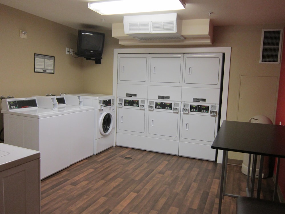 Extended Stay America Fremont - Fremont Boulevard South 34/60