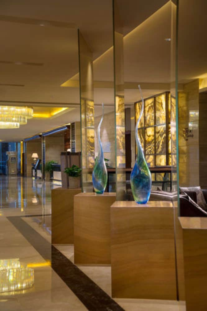 Embassador International Hotel Formerly Qujiang International Hotel 5/39
