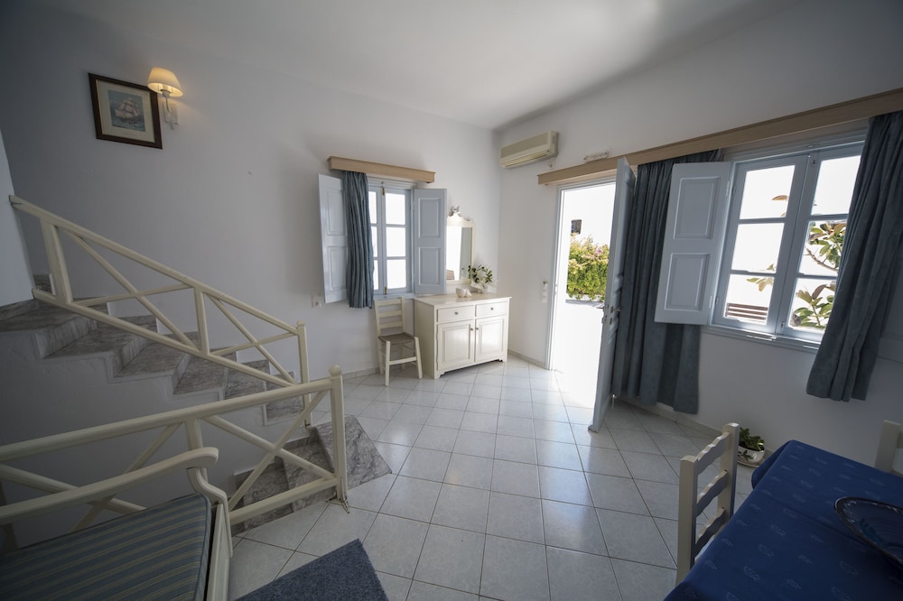 Ianthe Apartments And Villa 12/50