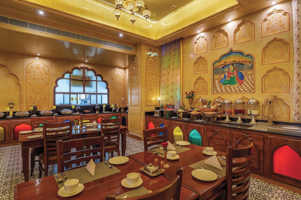 R Chandras Palace 29/42