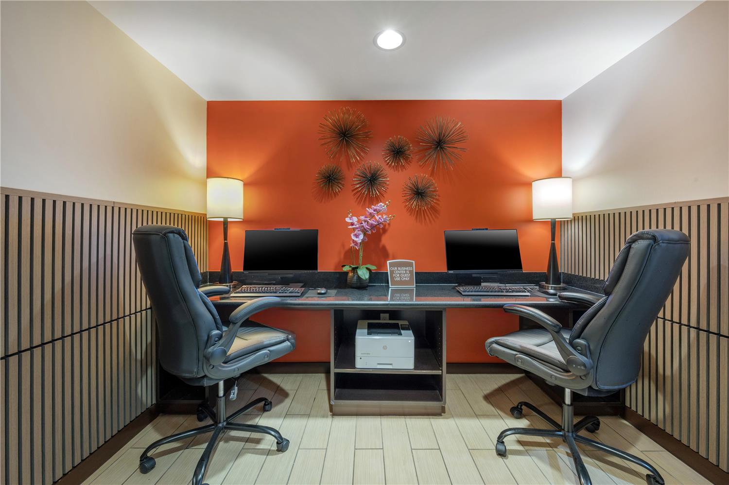 Best Western Plus College Park Hotel 23/27