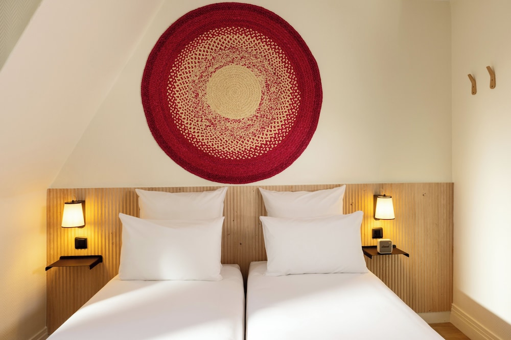 STANDARD, TWIN BEDS