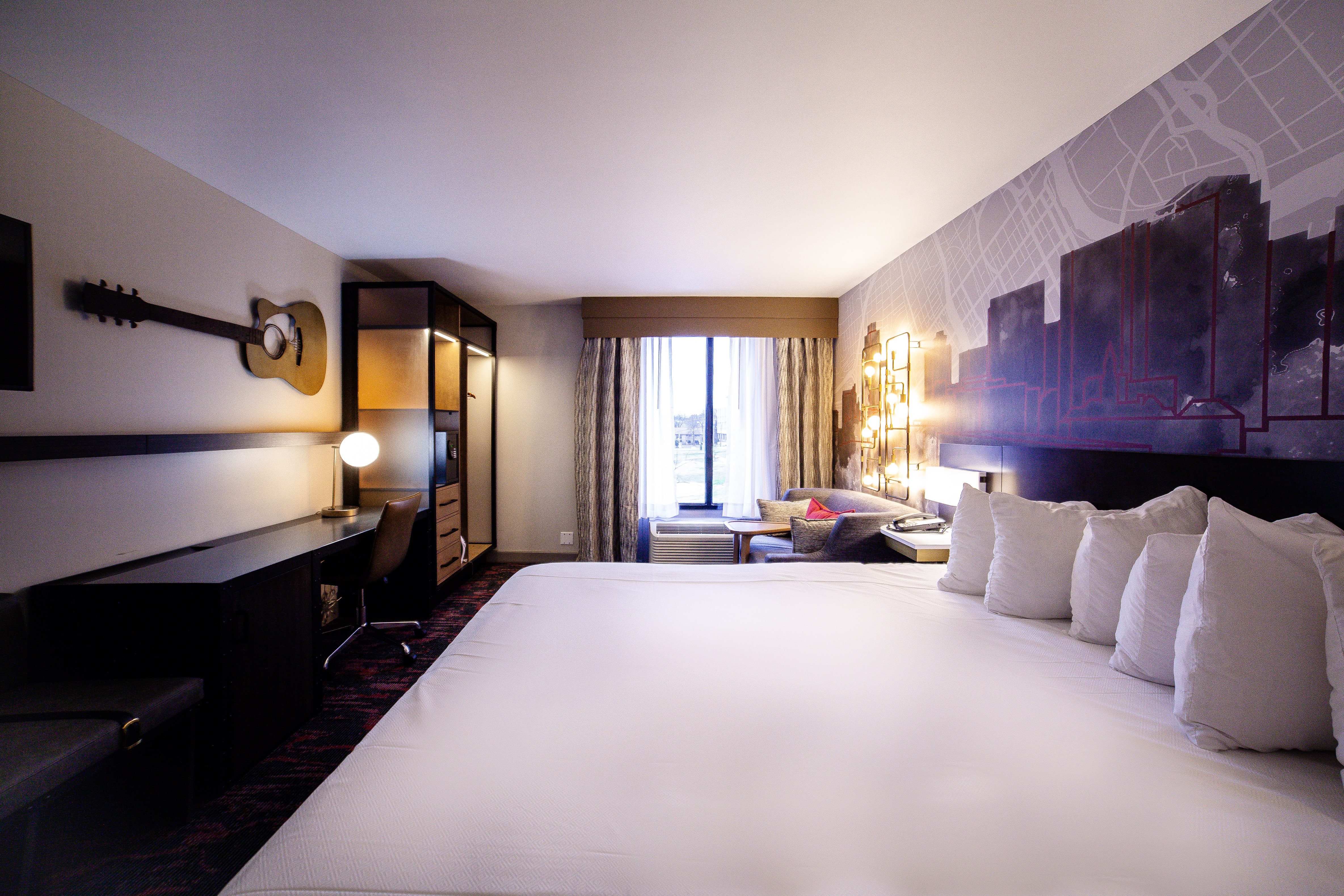 Best Western Plus Music Row 18/80