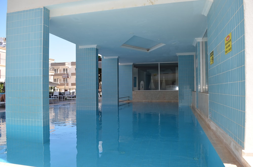 Grand Milano Hotel 30/48
