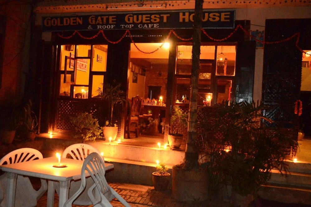 Golden Gate Guest House 4/42