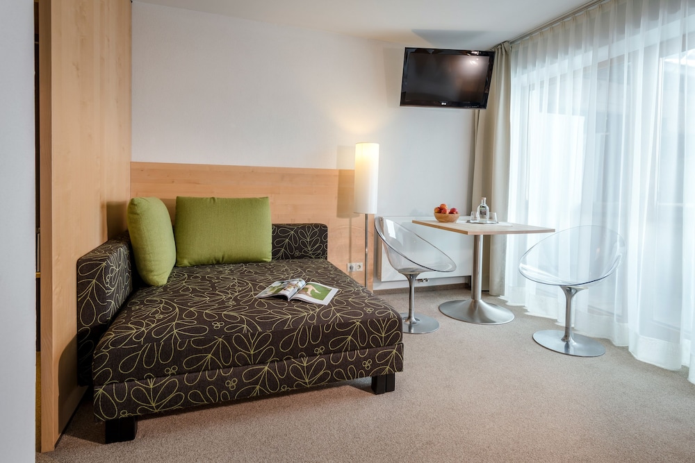 Gartenhotel Crystal 32/50