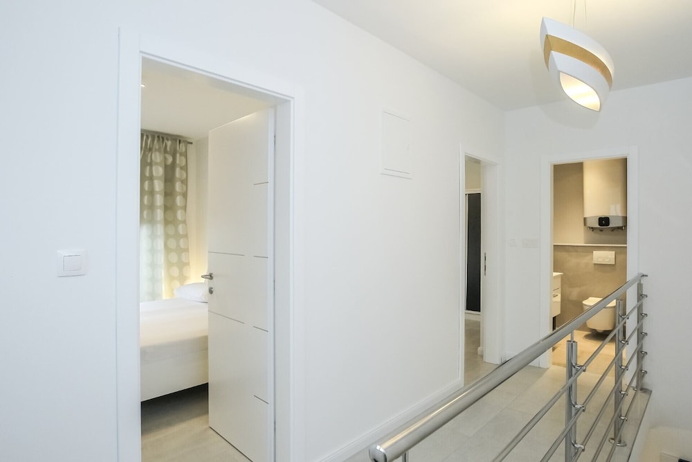Apartments Tomana 38/50