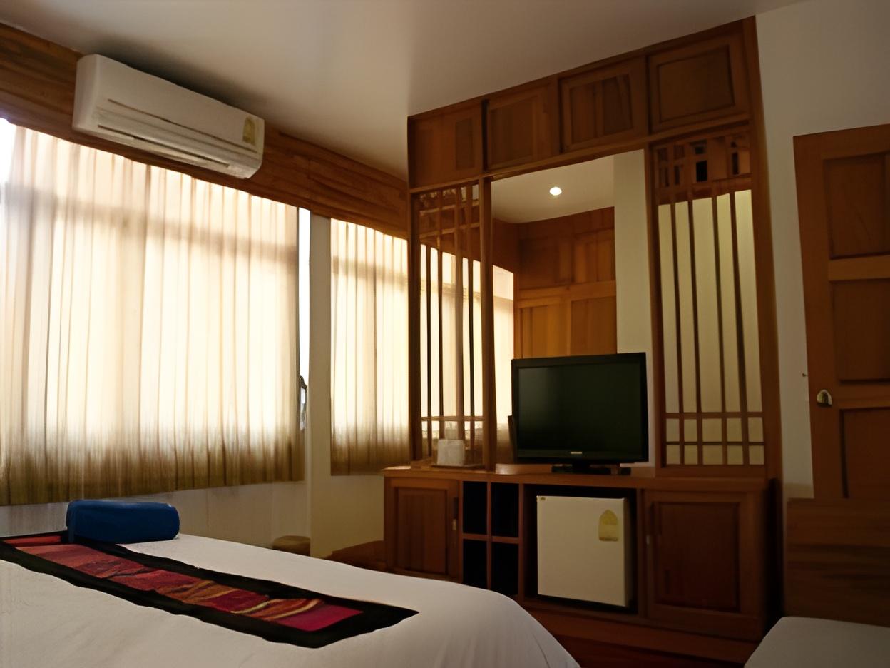 Sukkasem Hotel 24/51