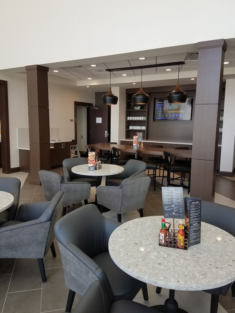 Hyatt Place Dallas-Allen 38/66