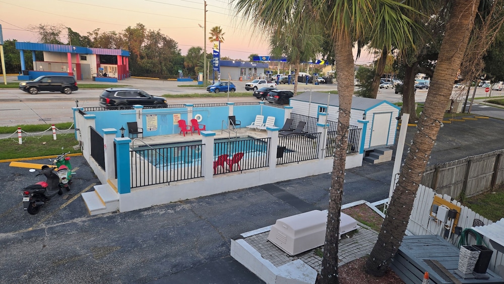 Merida Inn And Suites 38/50
