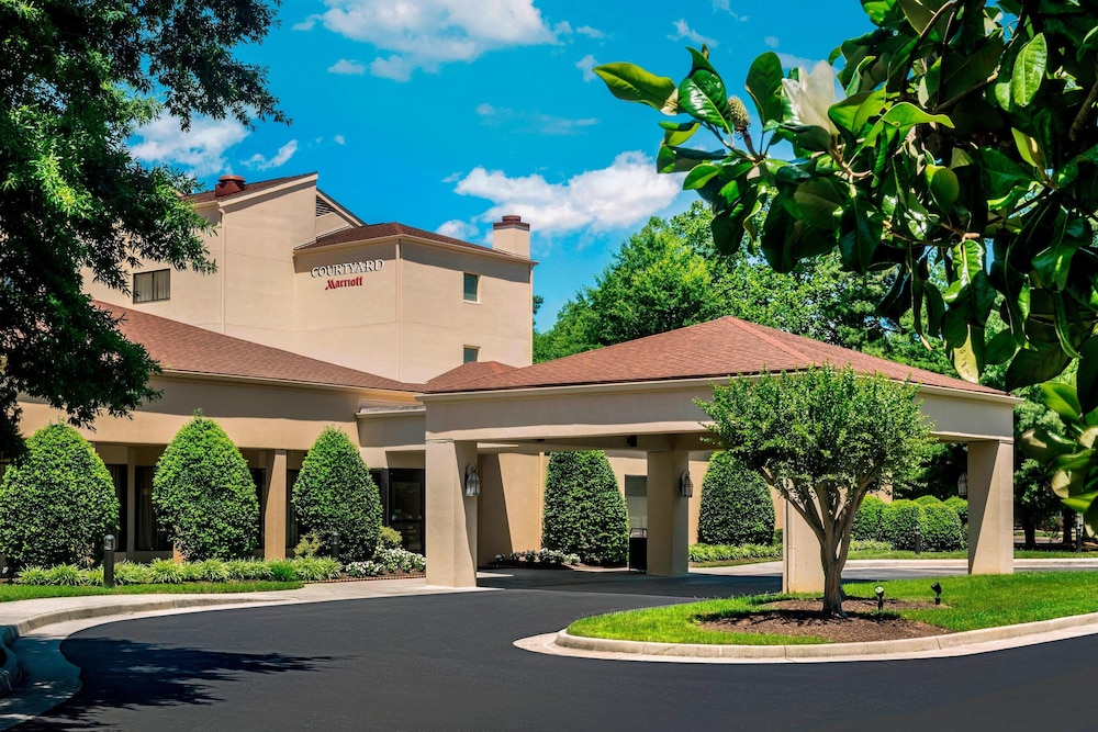 Courtyard by Marriott Williamsburg Busch Gardens Area 66/70