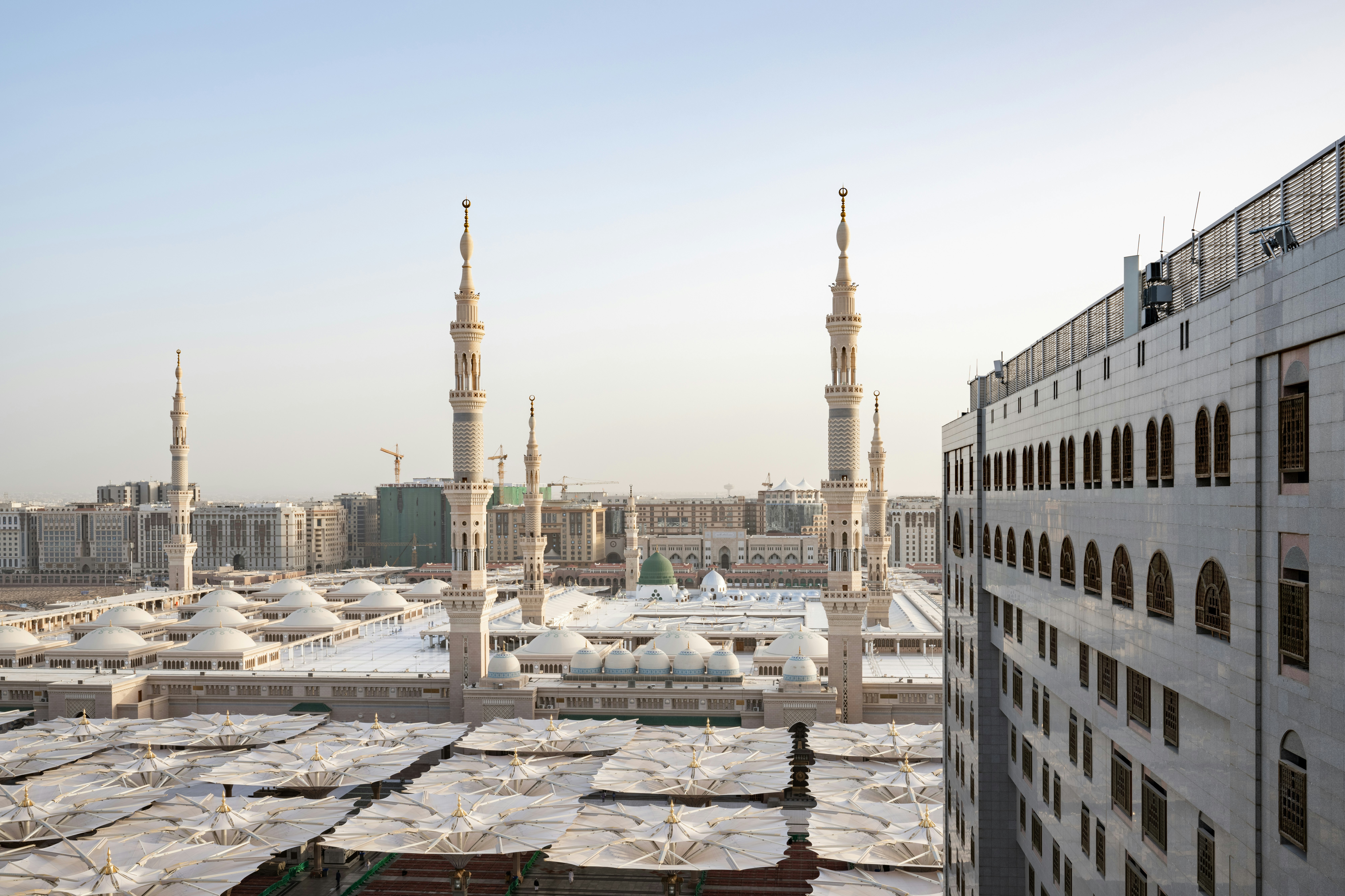 Madinah Hilton Hotel 40/43