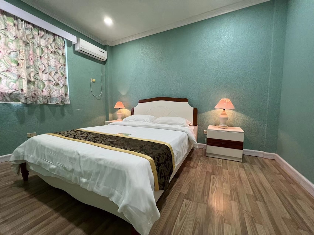 Beach Garden Hotel And Apartment 17/50
