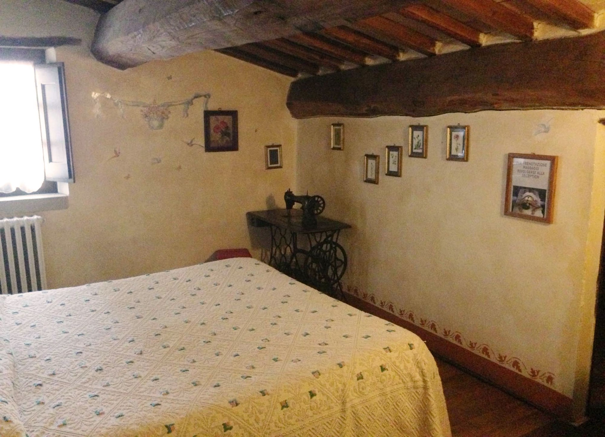 Standard, King Bed, Garden View, Garden Area