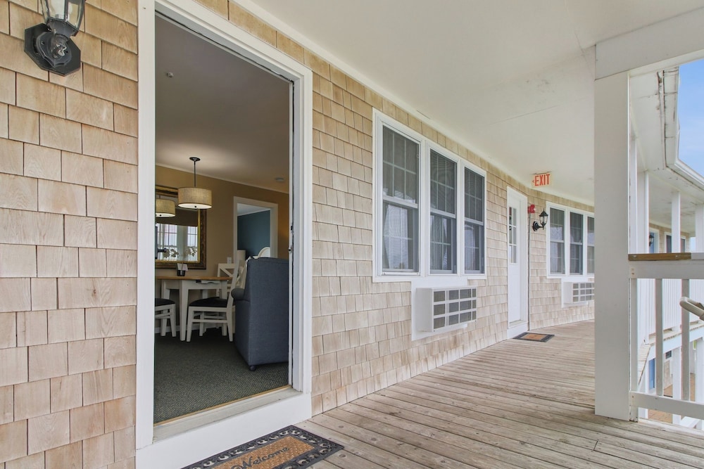 Colonial Acres Resort 3/53